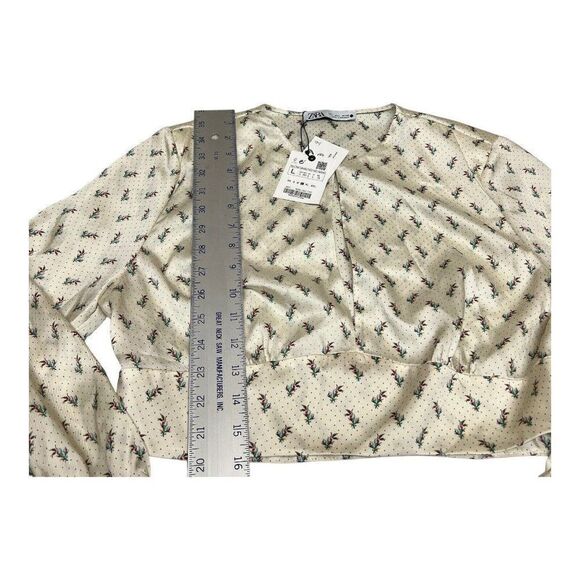 ZARA L SATIN SHOULDER PAD BLOUSE FLORAL & DOTS CREAM SLIT SEXY CROP BLOGGERS NEW - Picture 6 of 15
